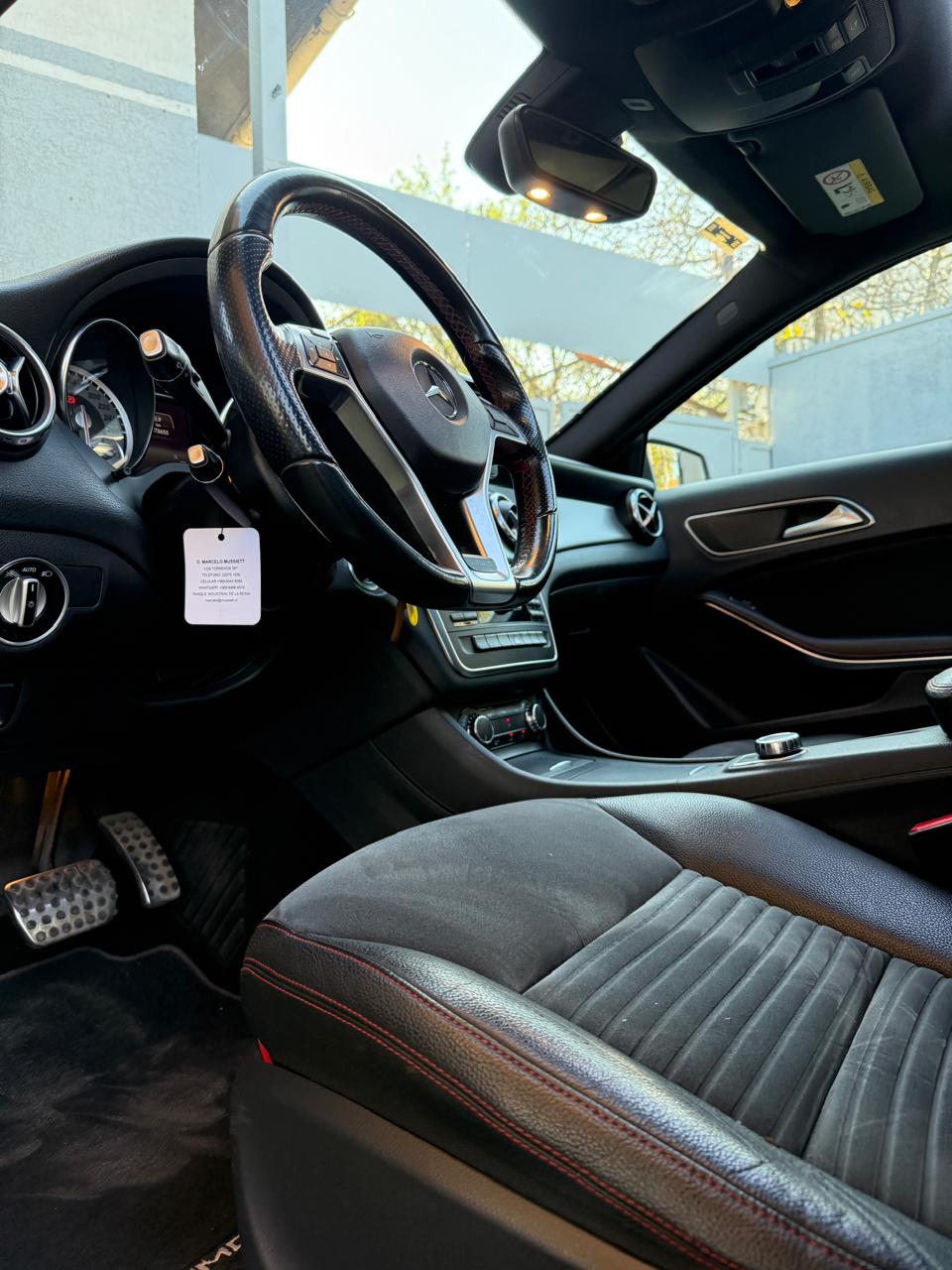 Mercedes-Benz Gla 250 2.0 cc 4 Matic 2015 (173.655 Km)