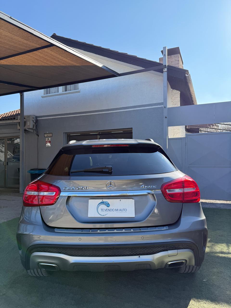 Mercedes-Benz Gla 250 2.0 cc 4 Matic 2015 (173.655 Km)