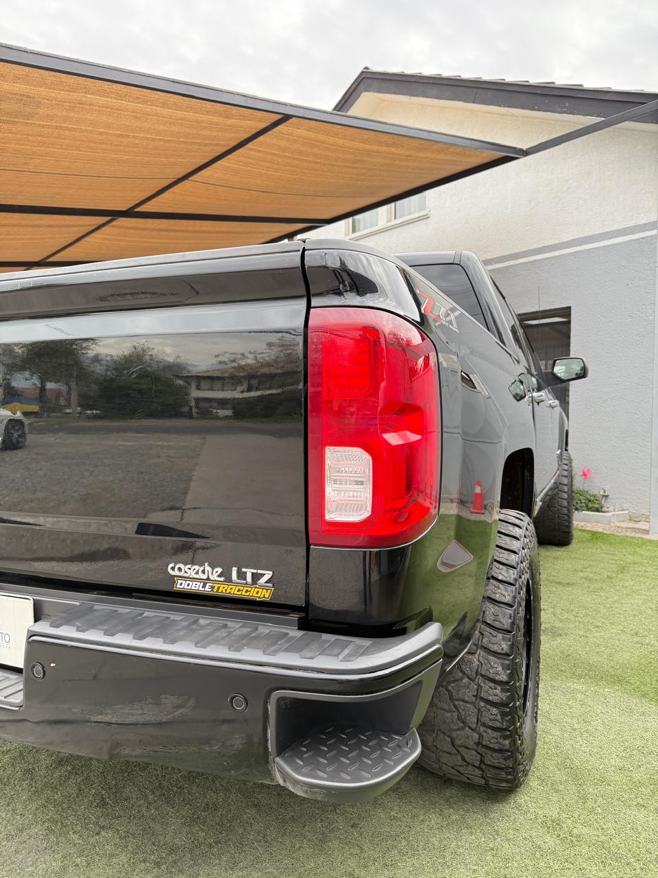 Chevrolet Silverado 5.3 Auto LTZ Z71 DC 4WD 2018 (91.900 Km)