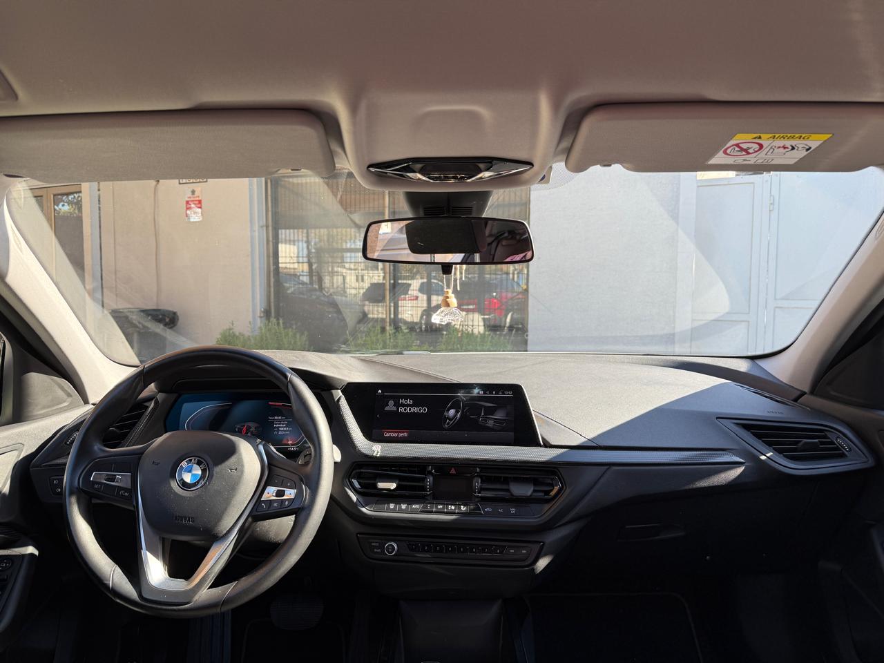 BMW 118 1.5 118i A Dynamic 5P 2021 (35.443 Km)