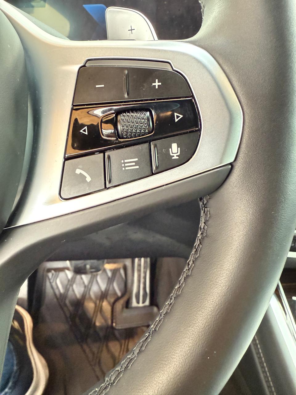 BMW X6 3.0 XDRIVE40I A M SPORT 2025 (3.397 Km)