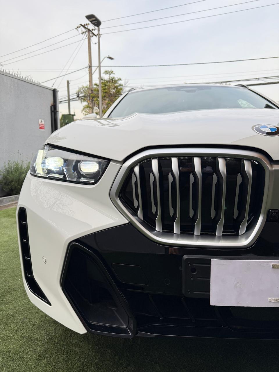 BMW X6 3.0 XDRIVE40I A M SPORT 2025 (3.397 Km)