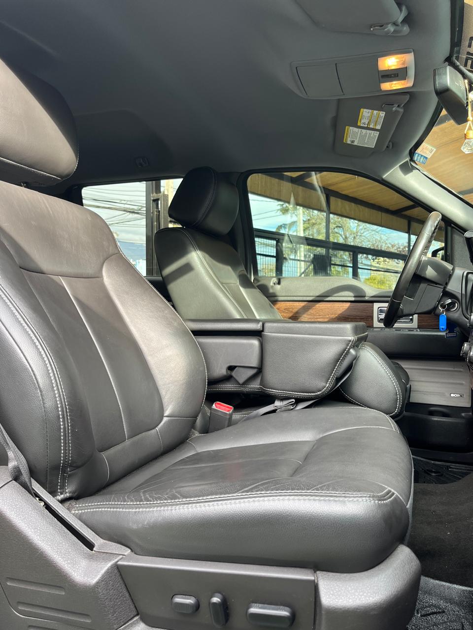 Ford F-150 5.0 Double Cab Lariat 4WD 2013 (50.000 km)