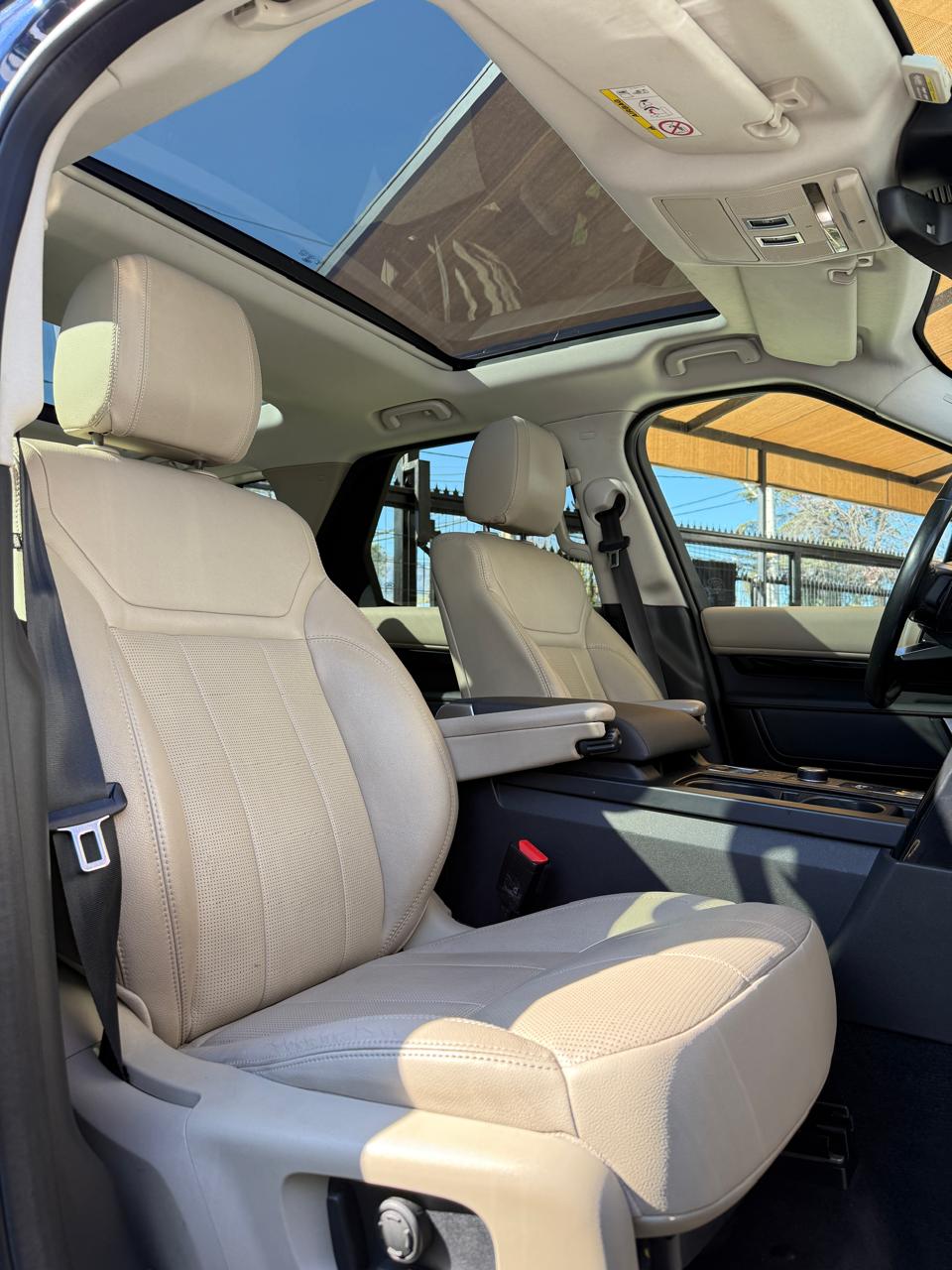 Land Rover Discovery 3.0 4WD 2018 ( 69,786 Km)