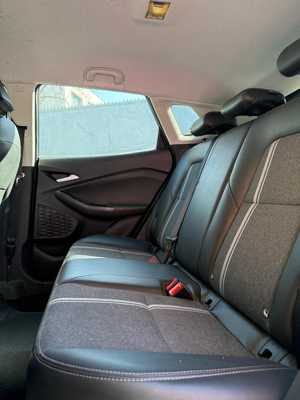 Chevrolet Tracker 1.2T LTZ 2022 (33.100 Km)