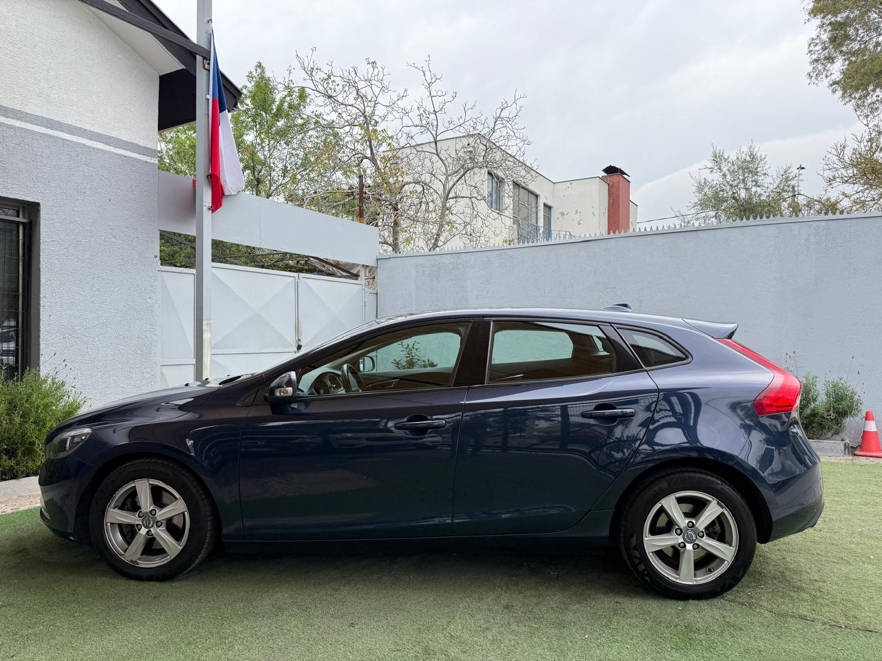 Volvo V40 1.6 T4 Comfort 2015 (70.000 km)