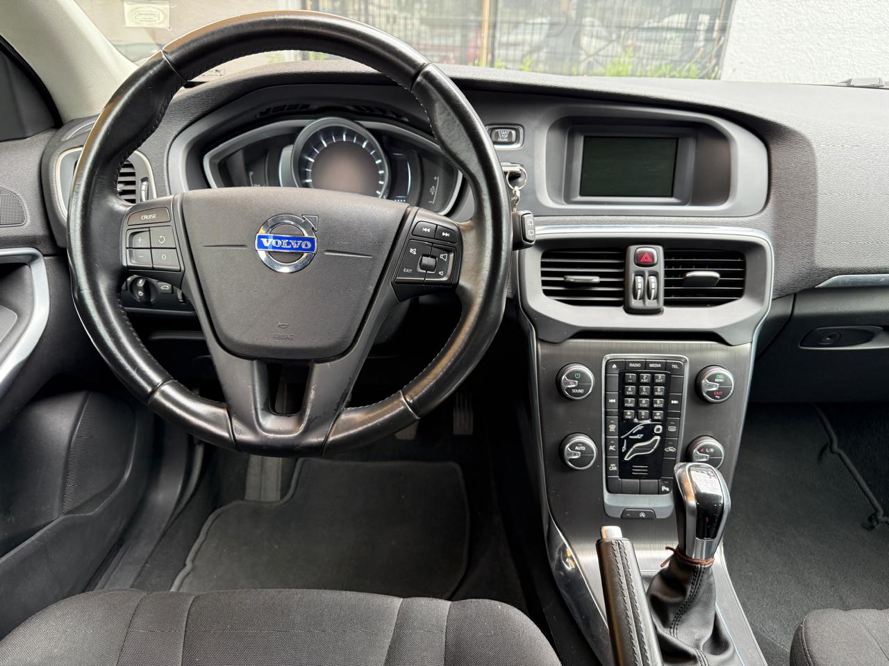 Volvo V40 1.6 T4 Comfort 2015 (70.000 km)