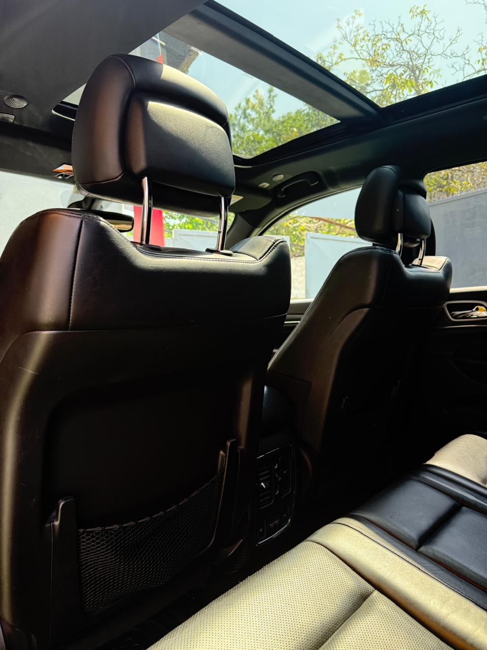 Jeep Grand Cherokee 5.7 Limited 4WD Automática 2011 (162.450km)