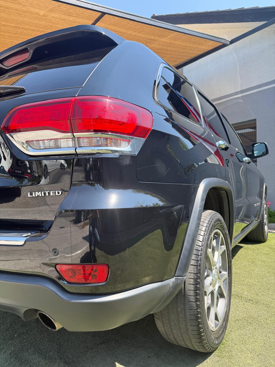 Jeep Grand Cherokee 5.7 Limited 4WD Automática 2011 (162.450km)