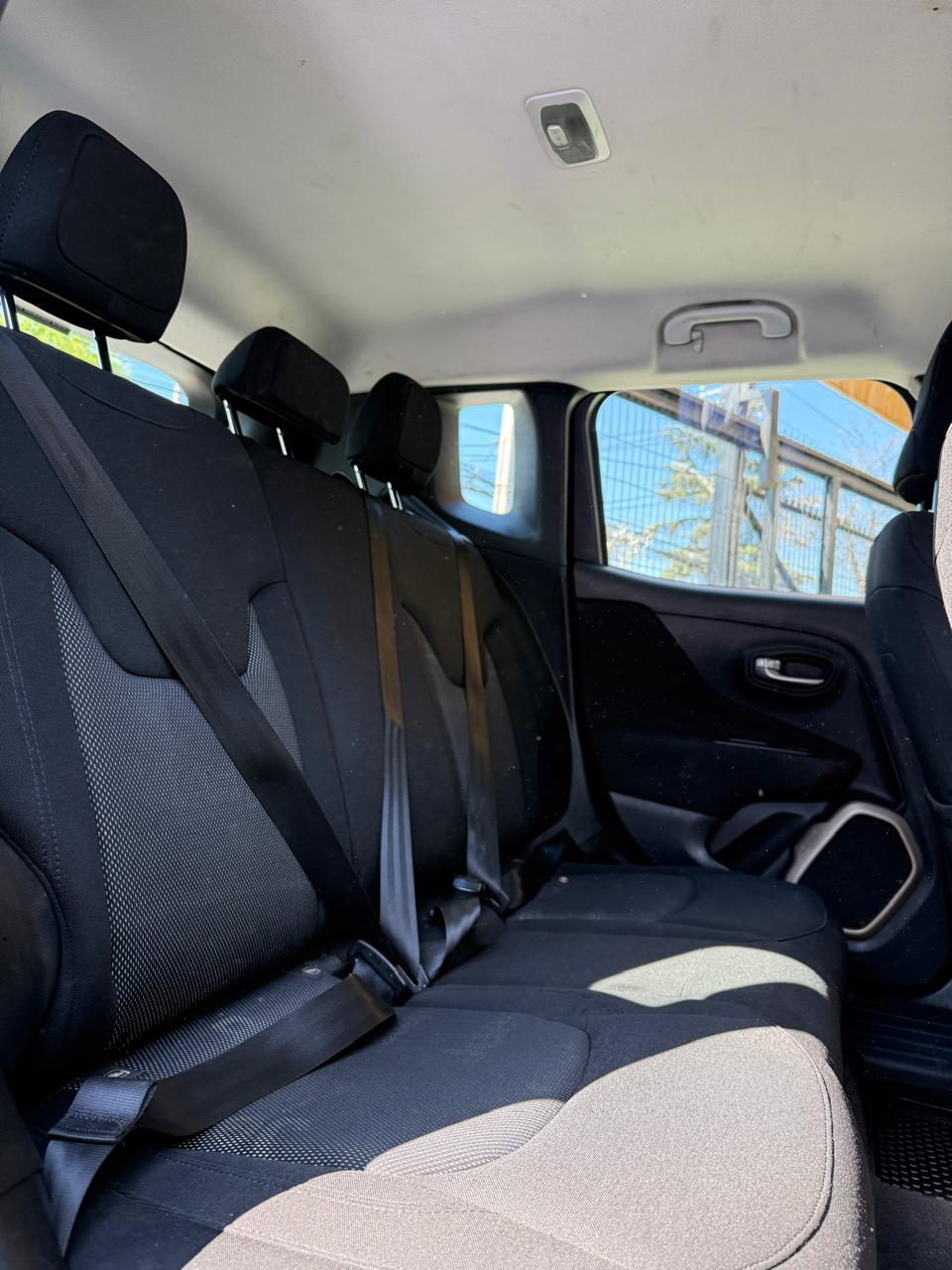Jeep Renegade SPORT 1.8 Full Automático 2017 (139.000km)