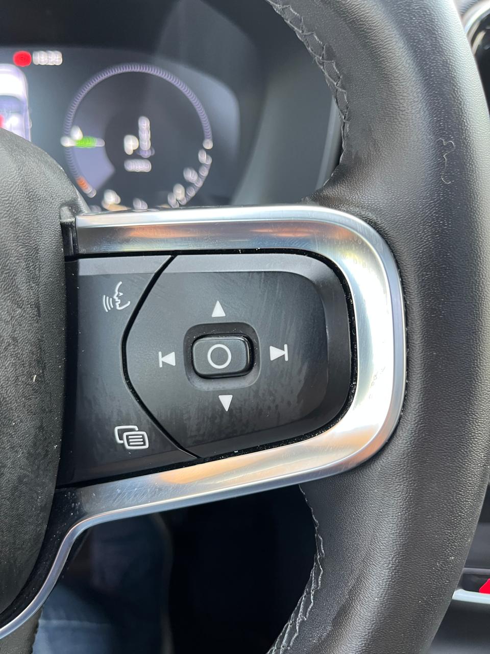 Volvo Xc40 1.5 T5 PHEV Ultimate Recharge Auto 2023 (46.800 KM)