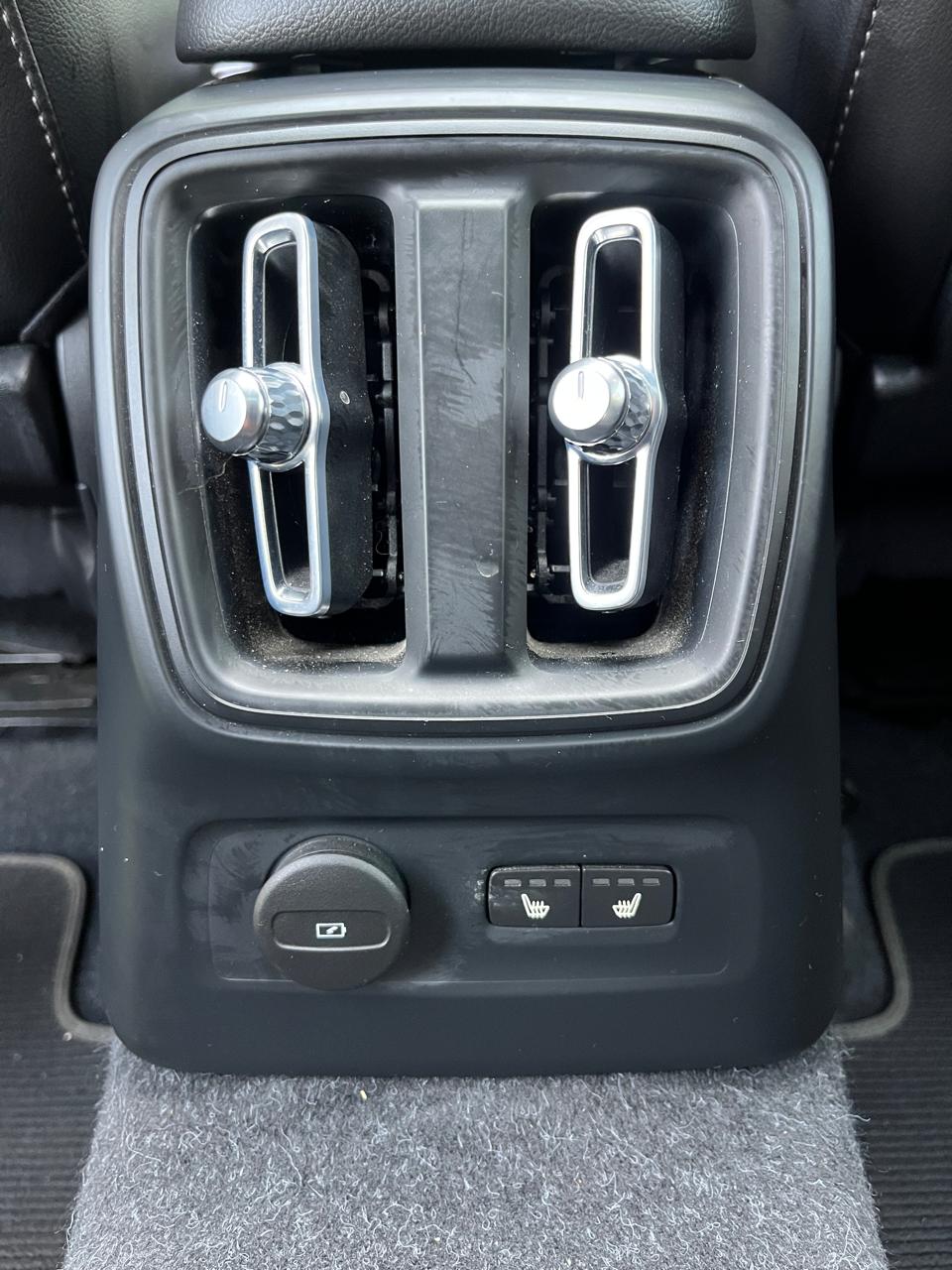 Volvo Xc40 1.5 T5 PHEV Ultimate Recharge Auto 2023 (46.800 KM)