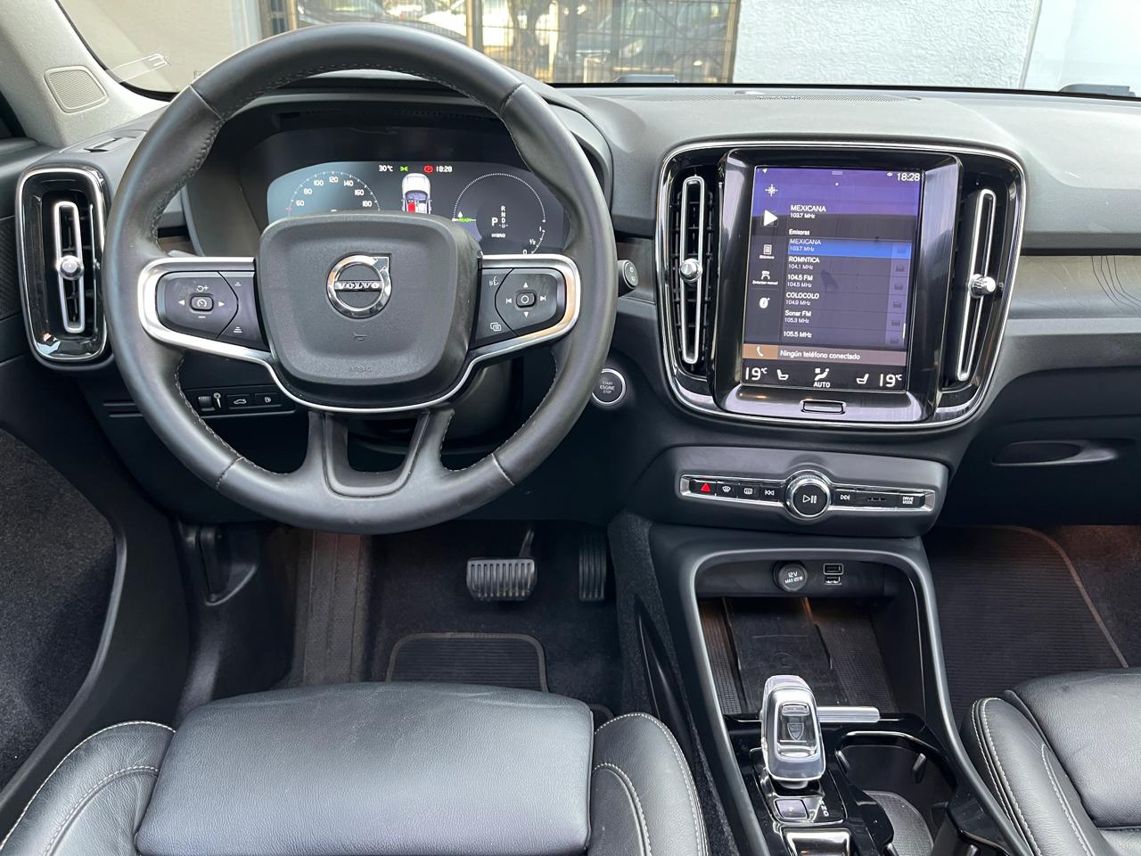 Volvo Xc40 1.5 T5 PHEV Ultimate Recharge Auto 2023 (46.800 KM)