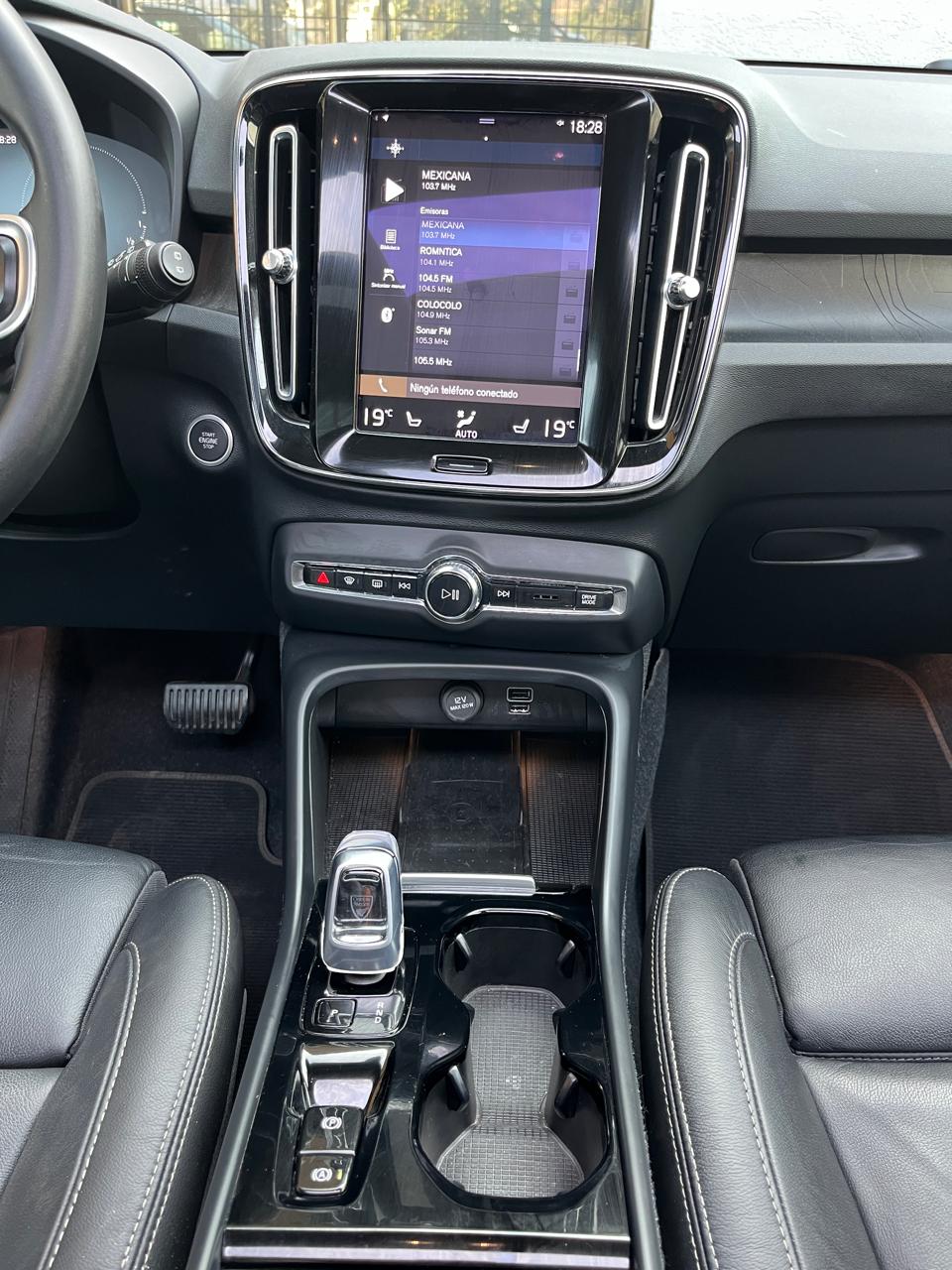 Volvo Xc40 1.5 T5 PHEV Ultimate Recharge Auto 2023 (46.800 KM)