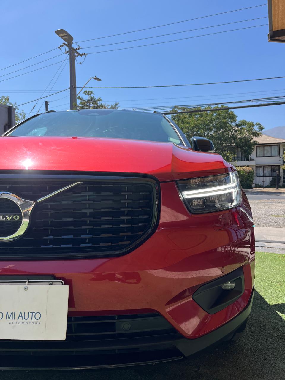 Volvo Xc40 2.0 T5 R-Design Plus Auto 4WD 2019 (112.000 KM)