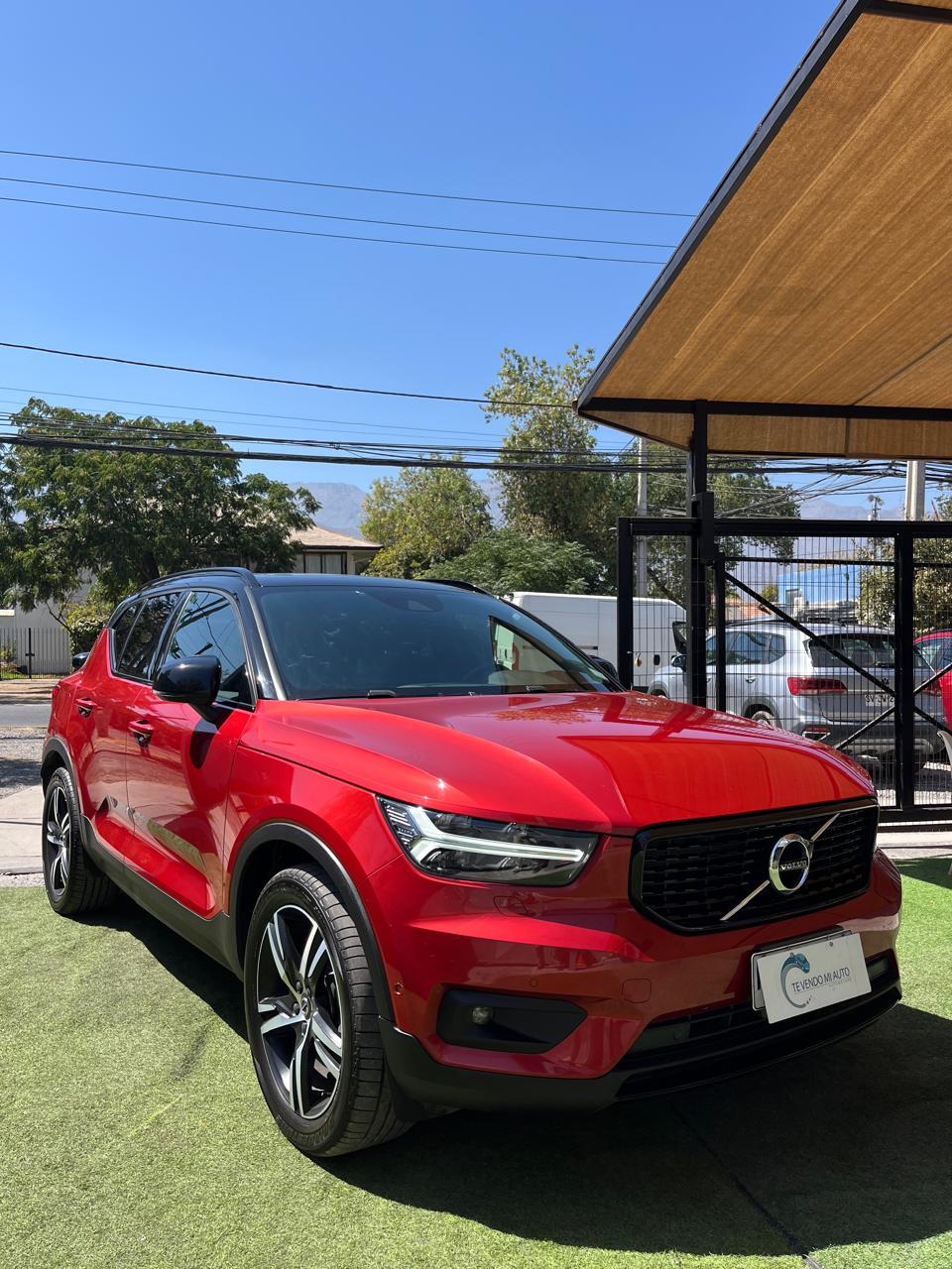 Volvo Xc40 2.0 T5 R-Design Plus Auto 4WD 2019 (112.000 KM)
