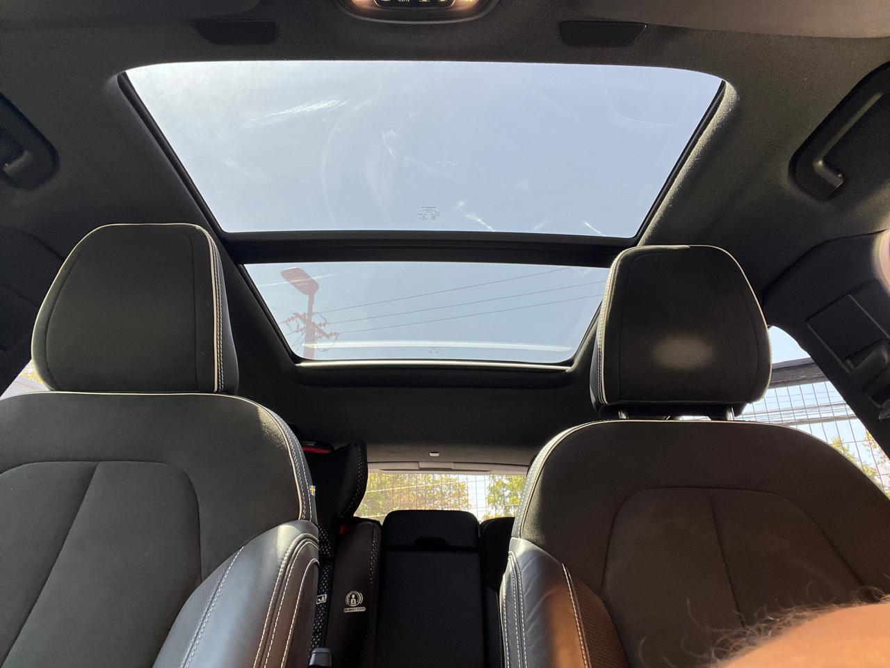 Volvo Xc40 2.0 T5 R-Design Plus Auto 4WD 2019 (112.000 KM)