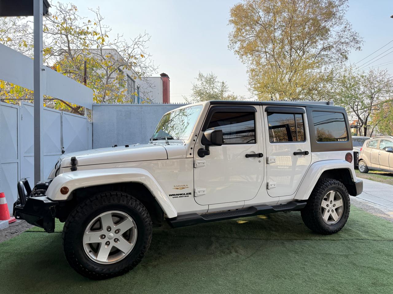 Jeep Wrangler Unlimited Sahara 2.8 4x4 Automática 2015 (154.850 Km)