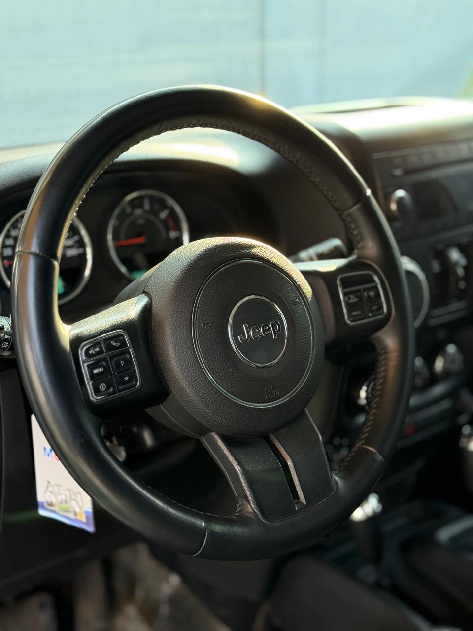 Jeep Wrangler Unlimited Sahara 2.8 4x4 Automática 2015 (154.850 Km)