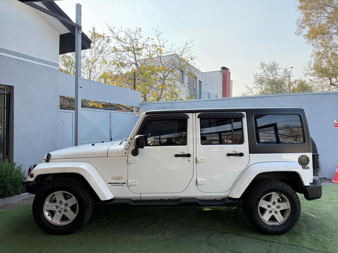 Jeep Wrangler Unlimited Sahara 2.8 4x4 Automática 2015 (154.850 Km)
