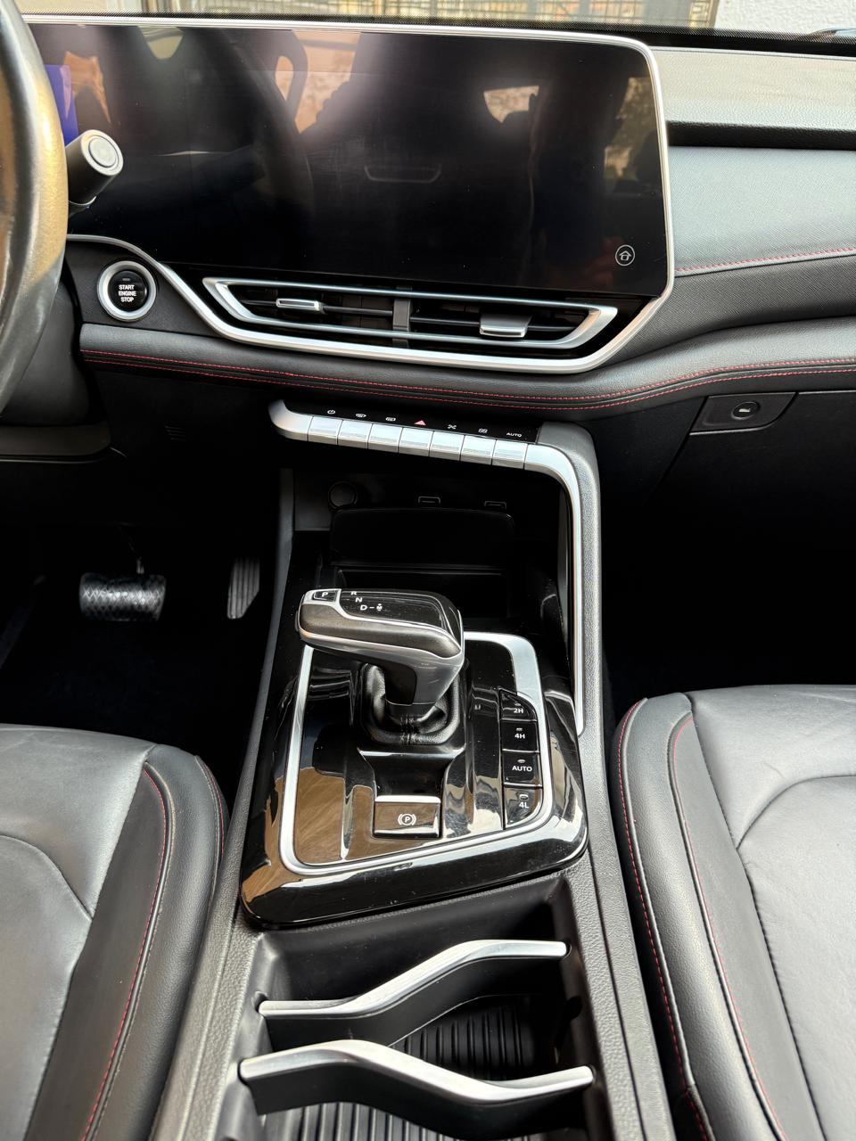 Maxus T90 2.0 Biturbo AT 2022 ( 56.826 Km)