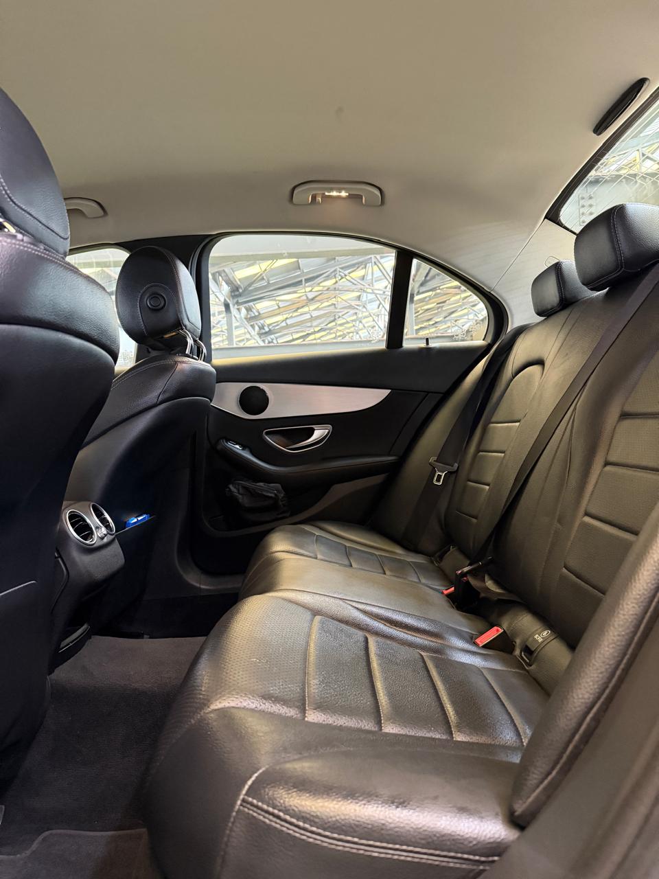 Mercedes-Benz C 180 1.6 C 180 Auto 2017 (74.000 Km)