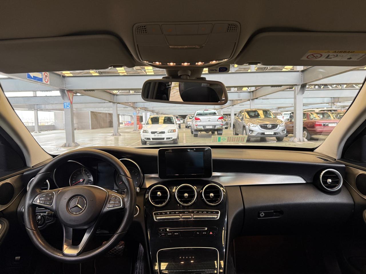 Mercedes-Benz C 180 1.6 C 180 Auto 2017 (74.000 Km)