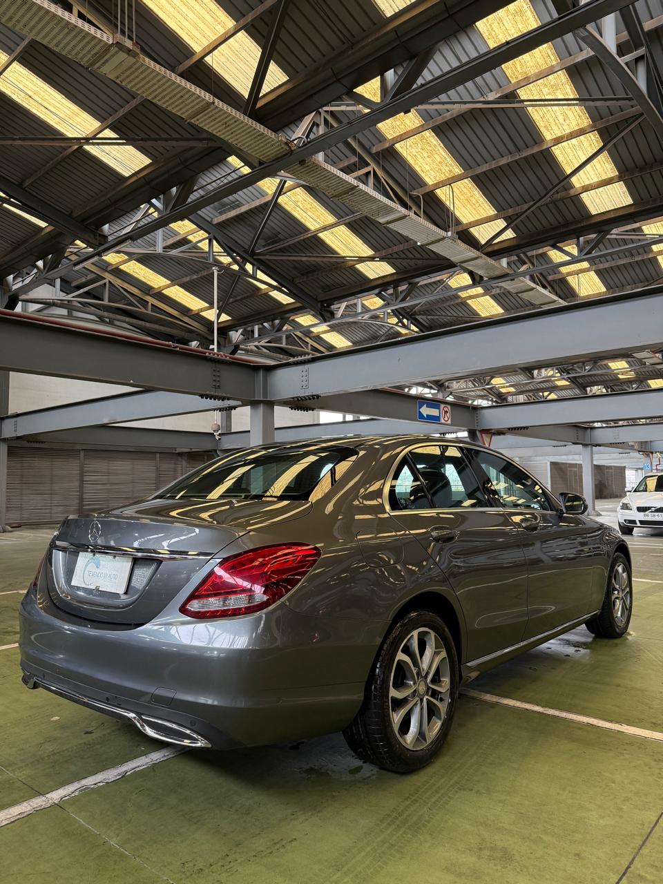 Mercedes-Benz C 180 1.6 C 180 Auto 2017 (74.000 Km)