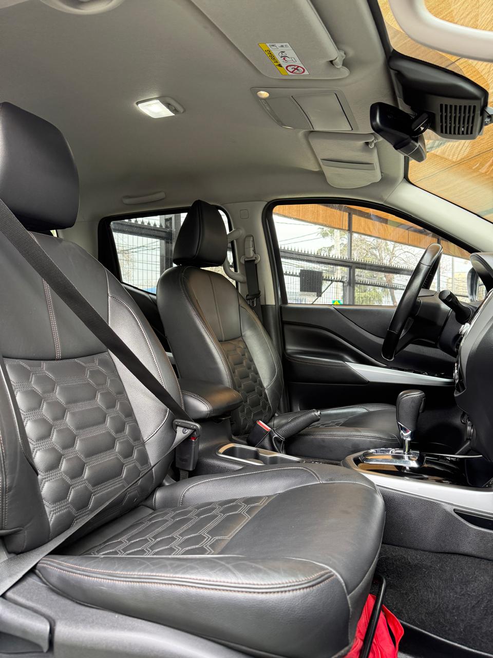 Nissan Navara 2.3D Auto DC LE 4WD 2023 (Km 65.900 )