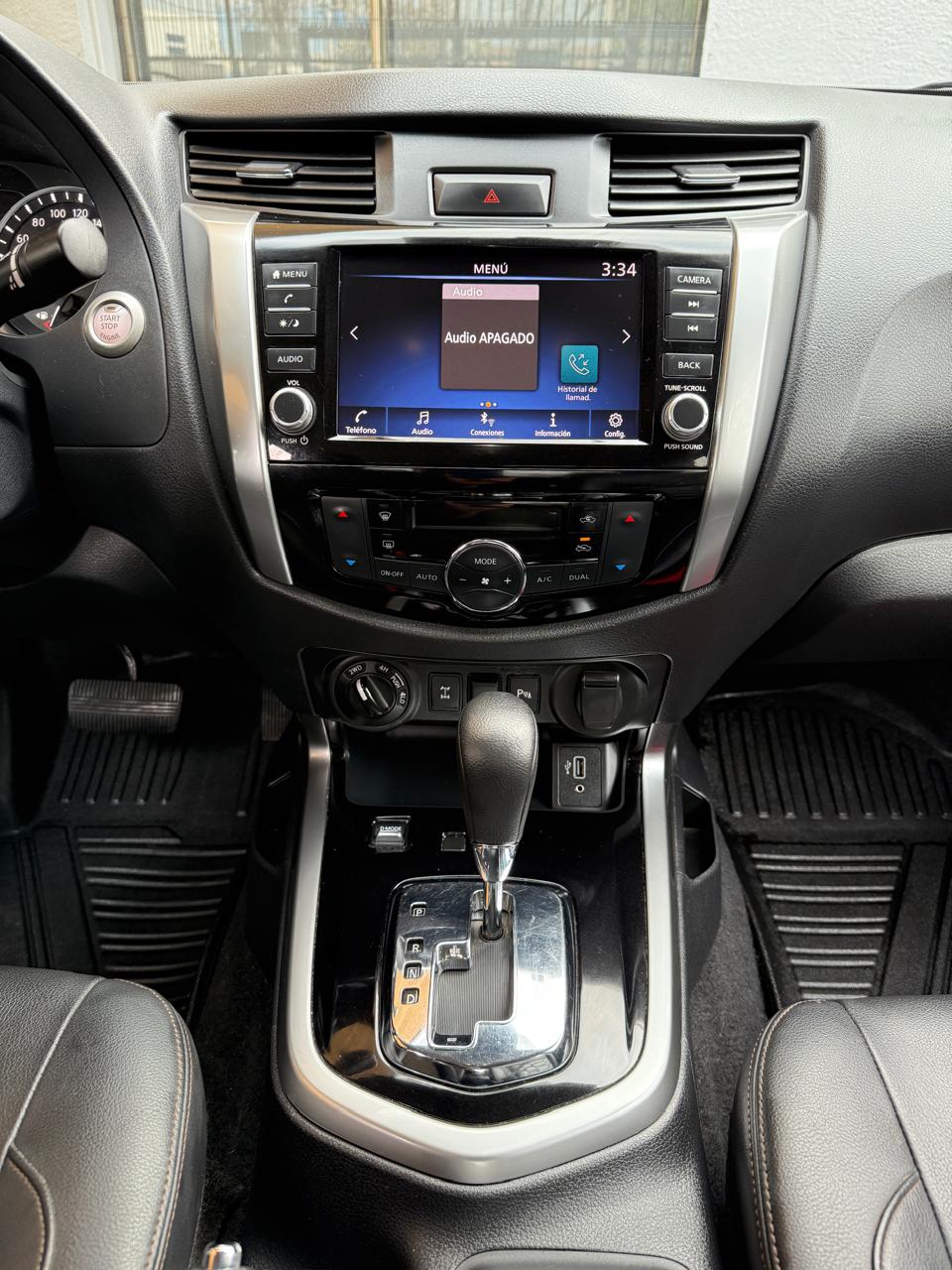 Nissan Navara 2.3D Auto DC LE 4WD 2023 (Km 65.900 )
