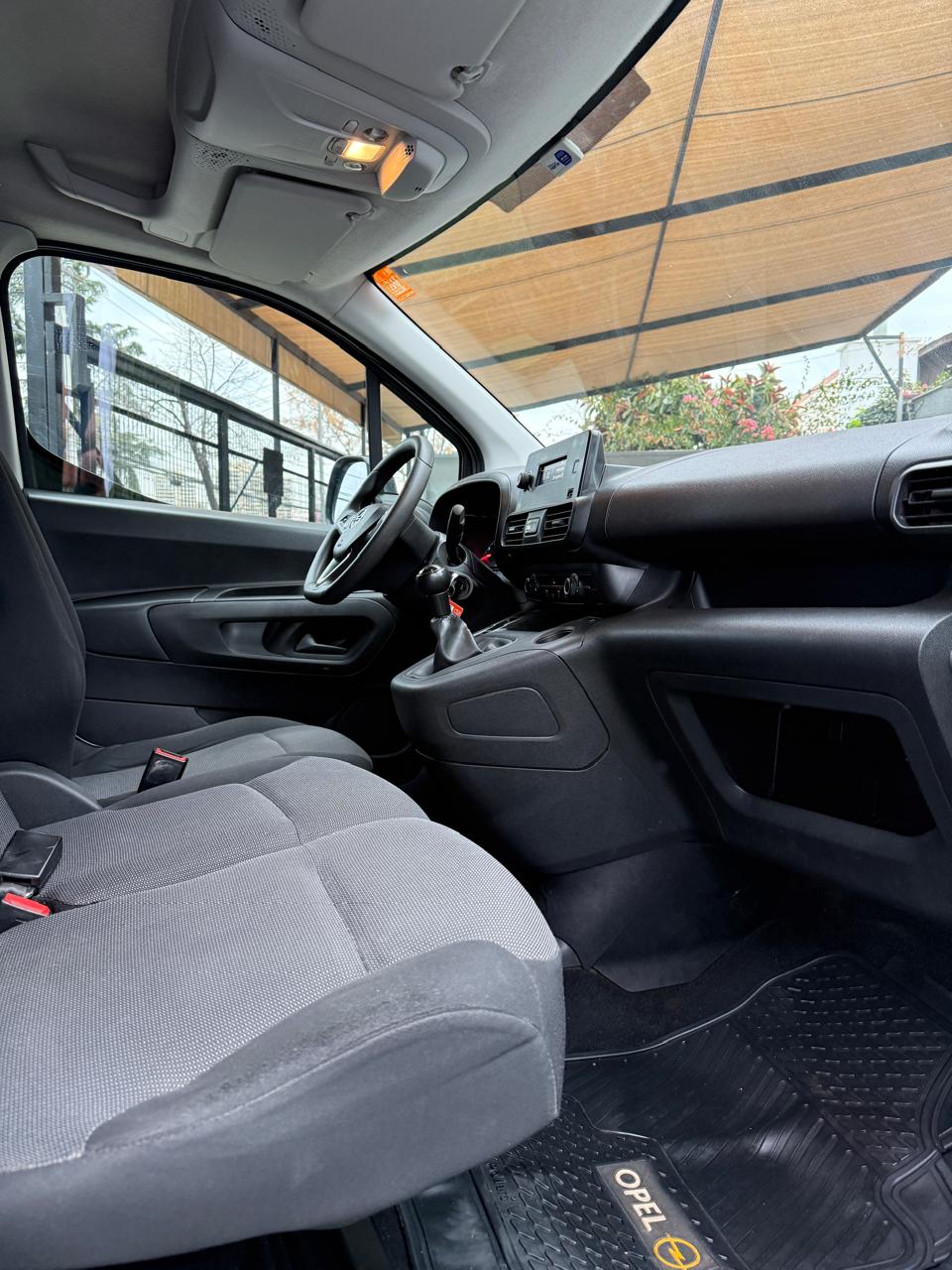 OPEL COMBO HDI 92 LT 5 P 1.6 2021 (145.000 Km)