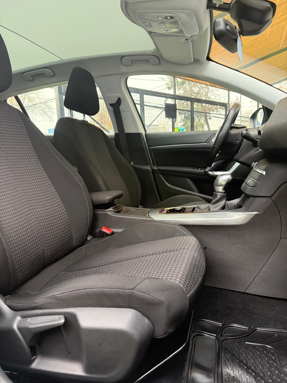 Peugeot 308 1.5 BlueHDI Auto 130 HP Auto Allure 2019 (88.500 Km)