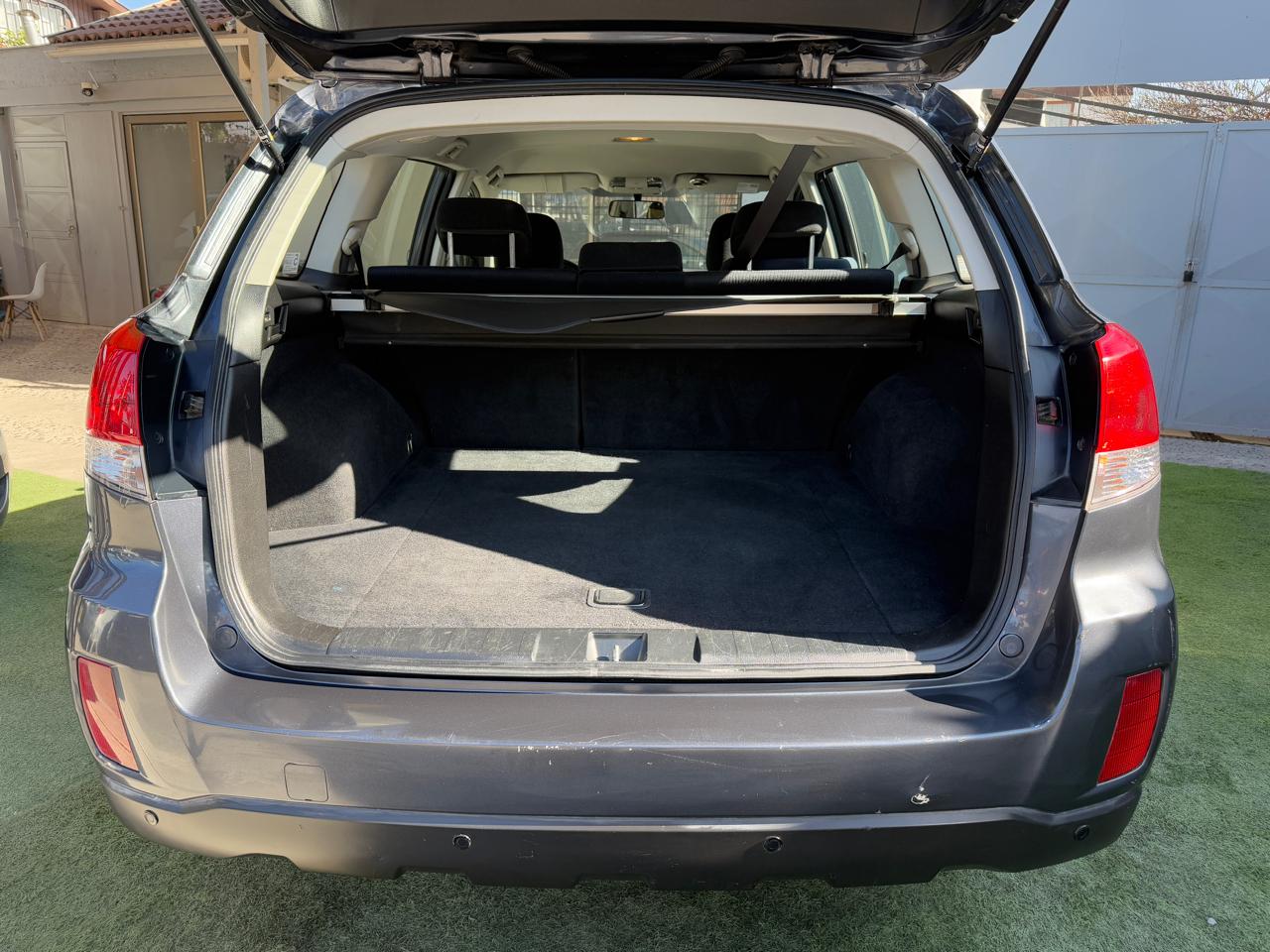 Subaru Outback ALL NEW OUTBACK AWD CVT 2.5i 2013 (131.000 Km)
