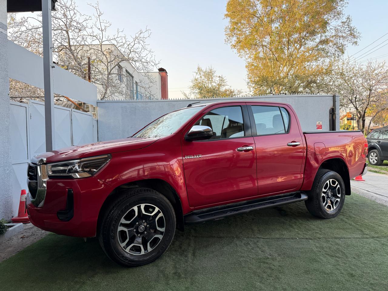 TOYOTA HILUX DOBLE CABINA 2023 (61.957 Km)