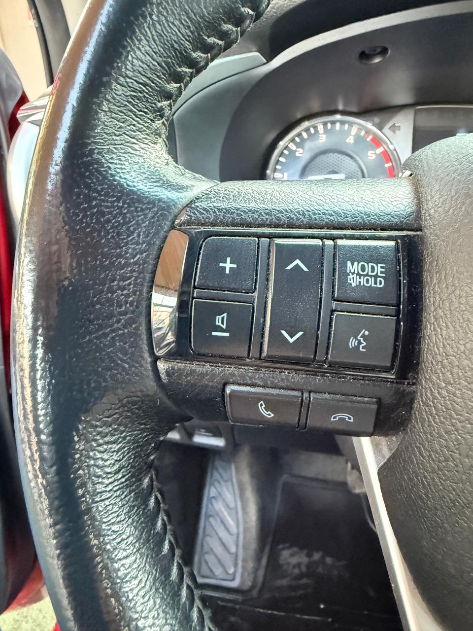 TOYOTA HILUX DOBLE CABINA 2023 (61.957 Km)