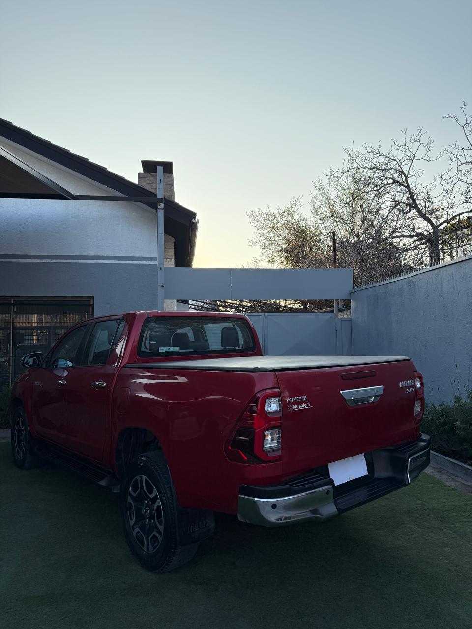 TOYOTA HILUX DOBLE CABINA 2023 (61.957 Km)