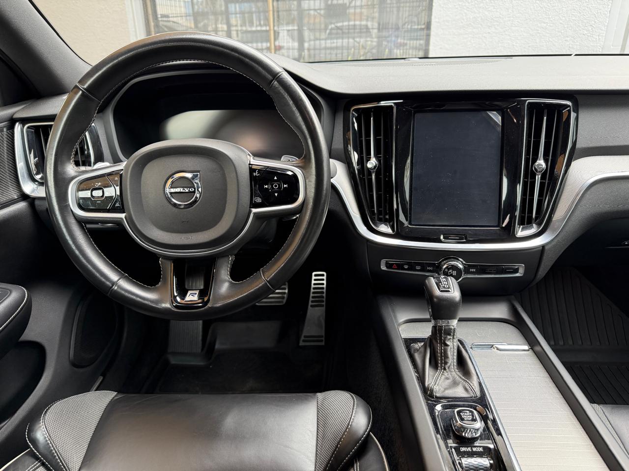 Volvo S60 2.0 T5 R-Design Auto 4WD 2021 (121.800 Km)
