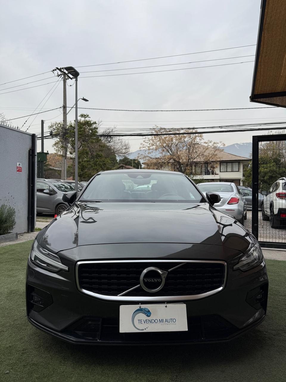Volvo S60 2.0 T5 R-Design Auto 4WD 2021 (121.800 Km)
