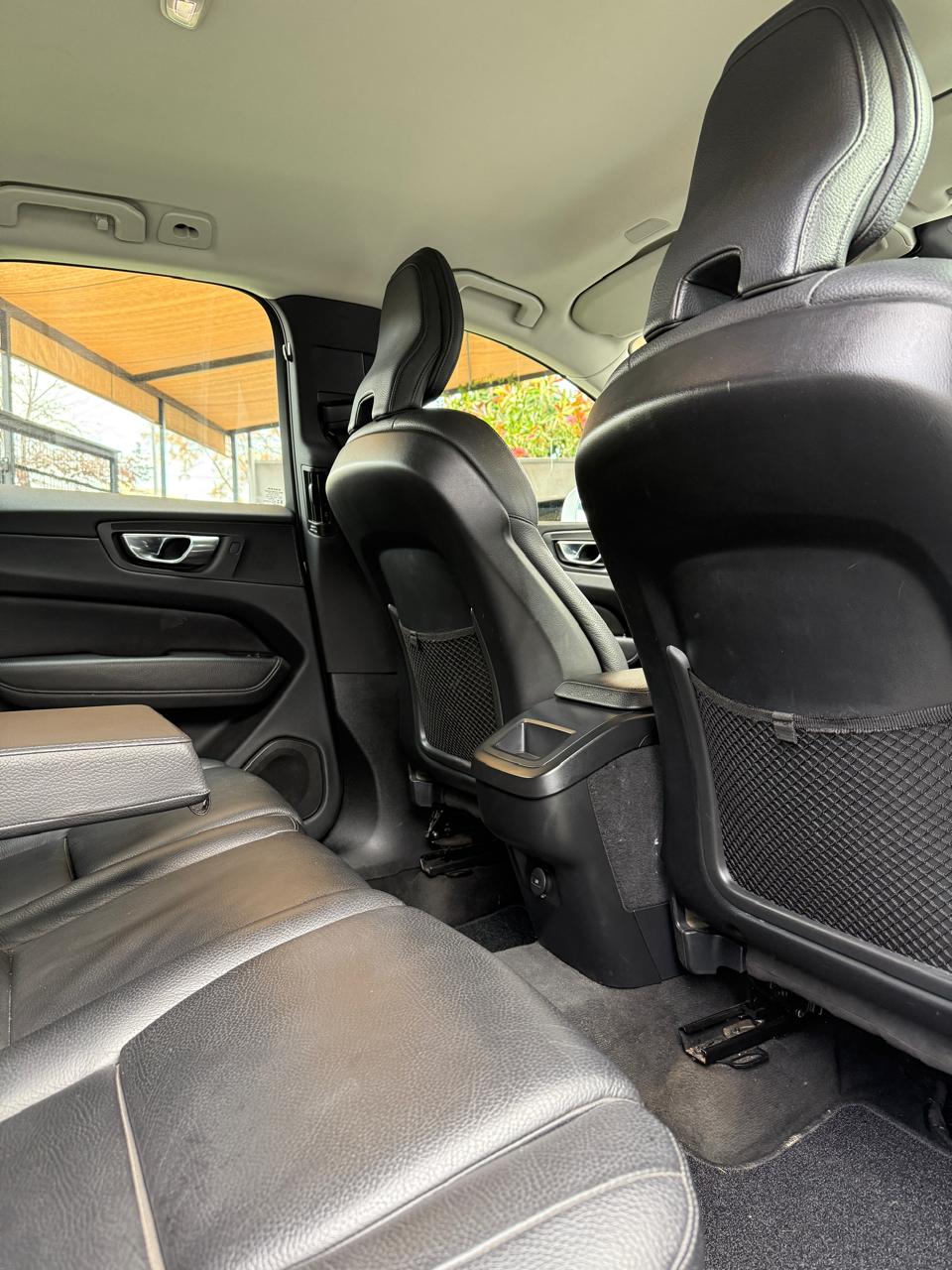 Volvo Xc60 B5 Momentun Auto AWD 2022 (98.000 Km)