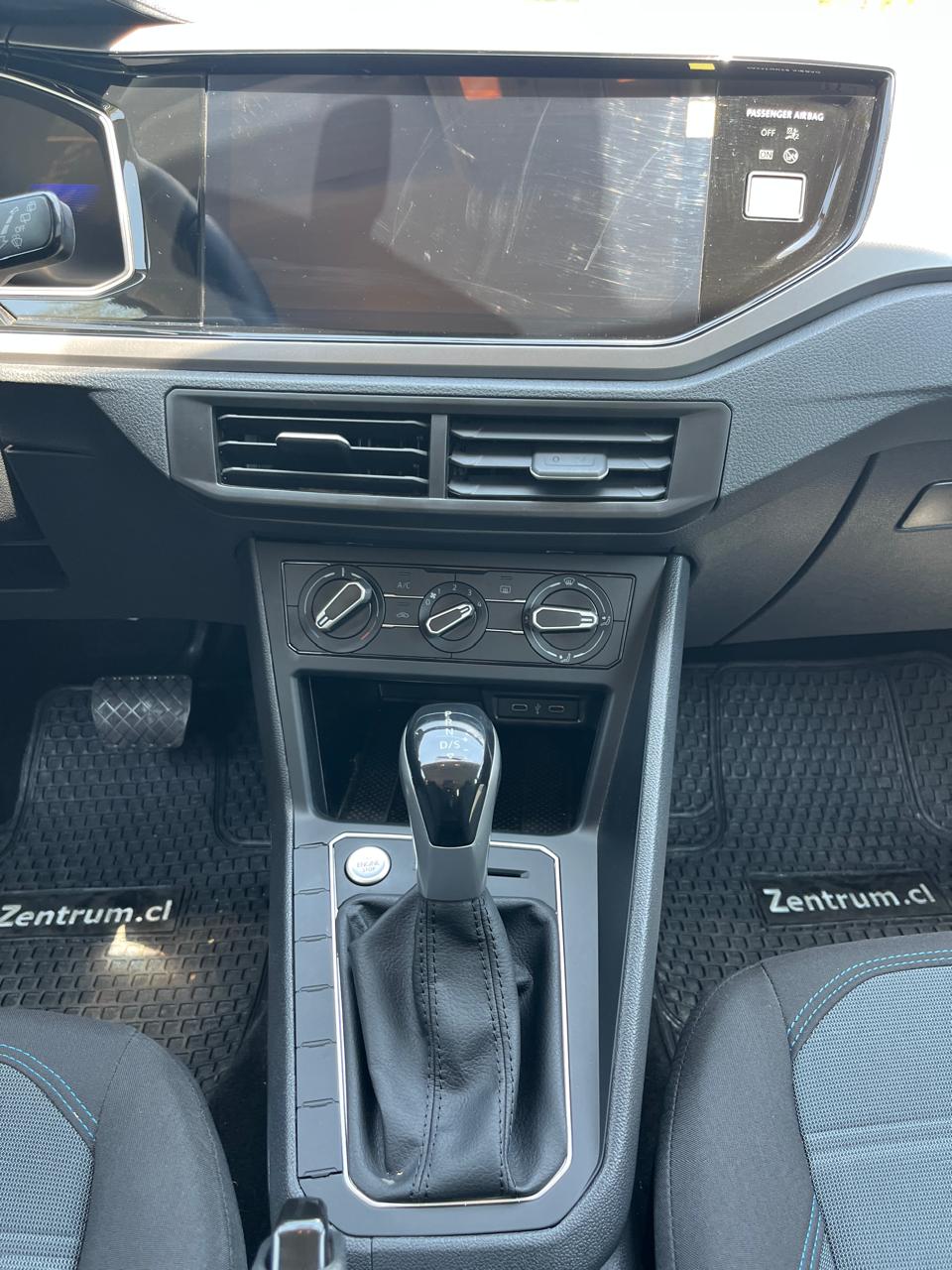 Volkswagen Nivus 1.0 TSI Auto Comfortline 2025 (NUEVO)