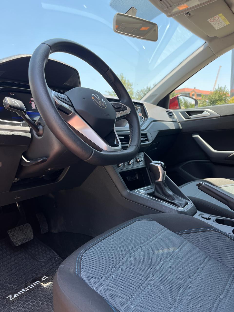 Volkswagen Nivus 1.0 TSI Auto Comfortline 2025 (NUEVO)