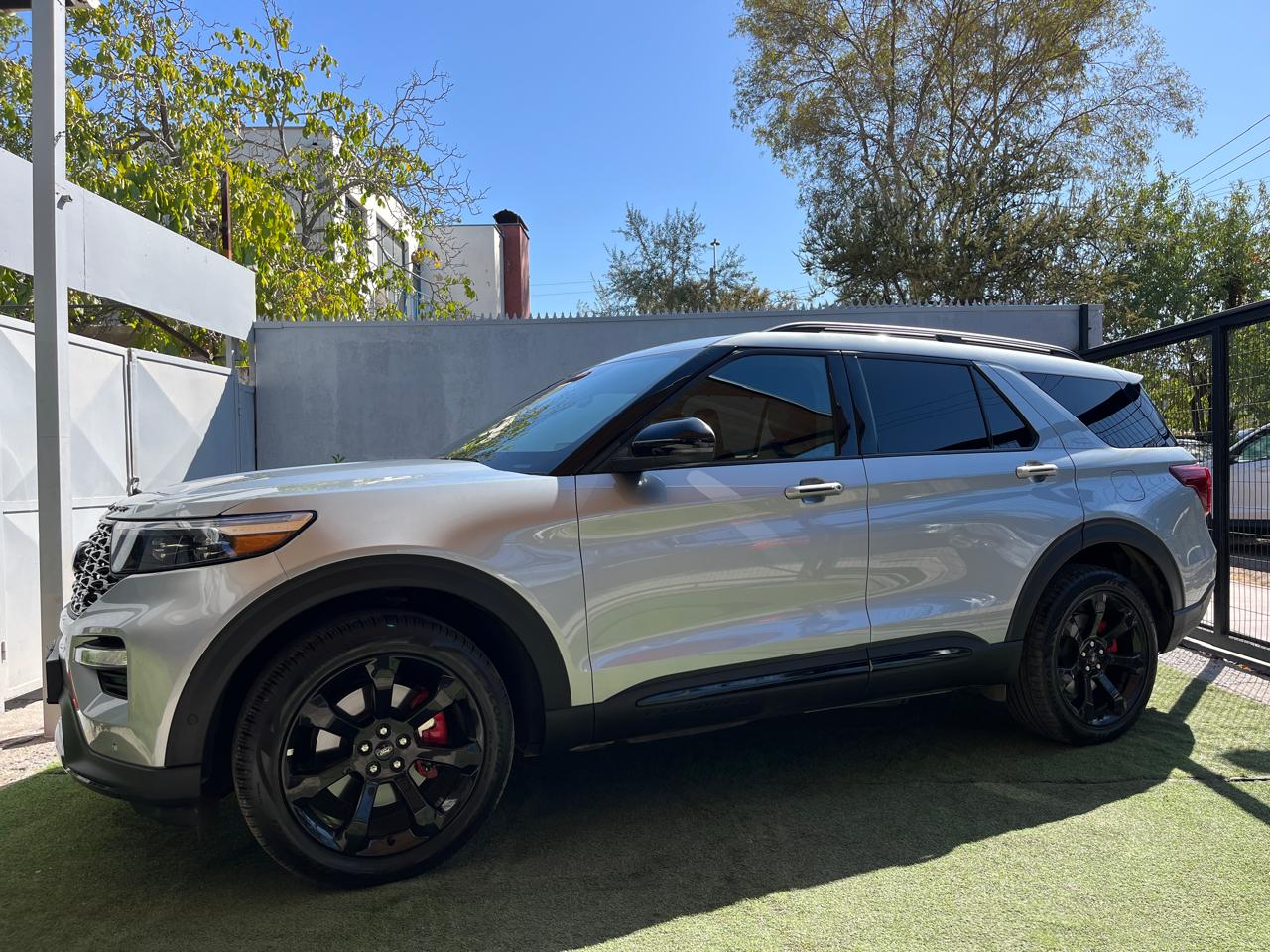 Ford Explorer ST 3.0 AWD 2024 (13.000 km)