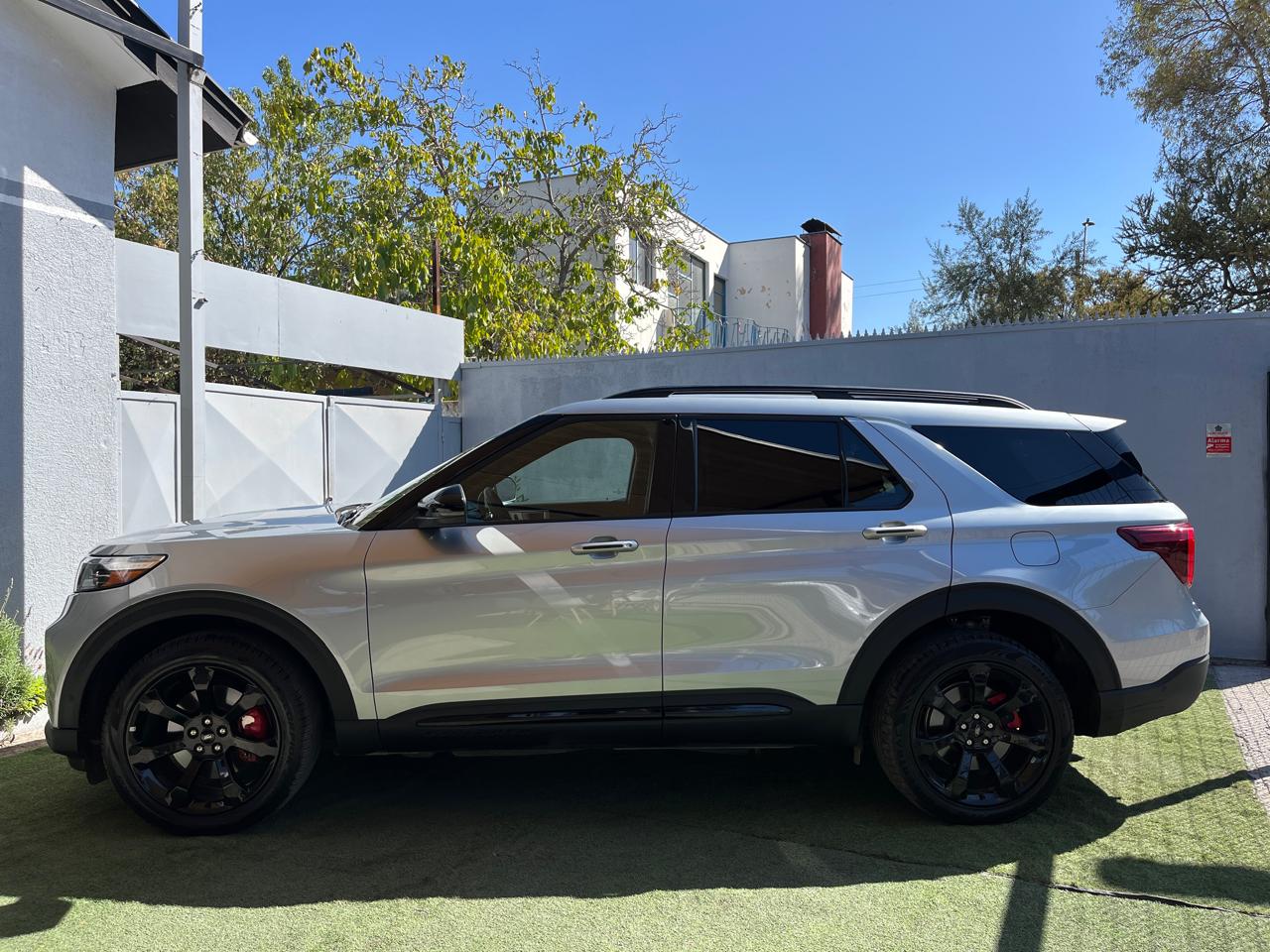Ford Explorer ST 3.0 AWD 2024 (13.000 km)