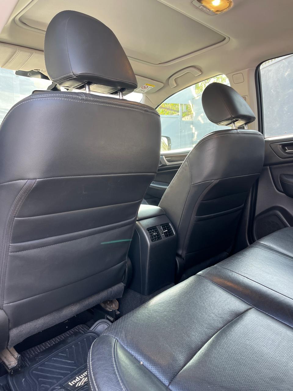Subaru Outback Limited 2016 (Km 121.477 )