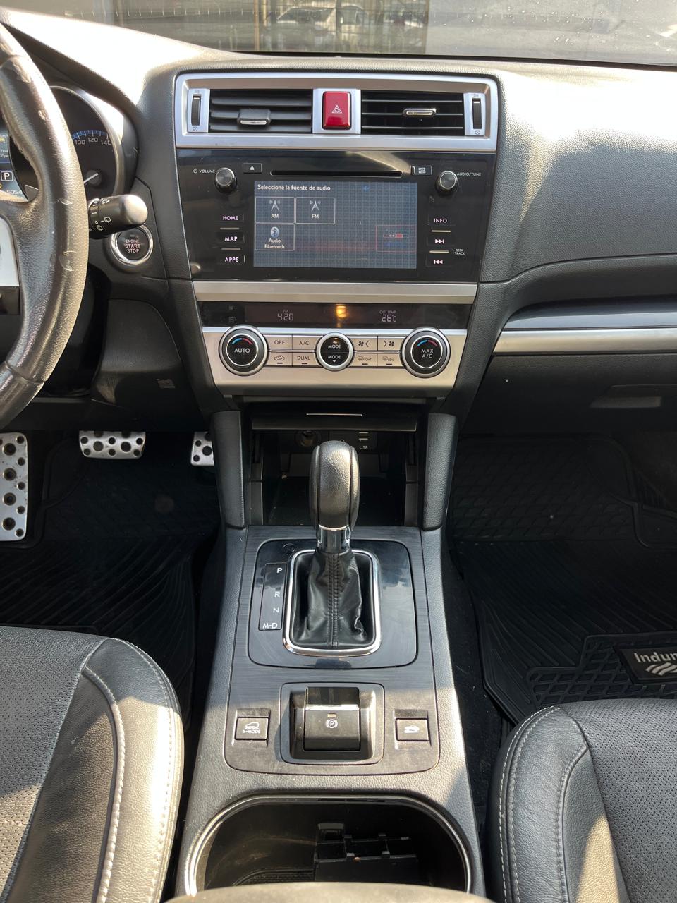Subaru Outback Limited 2016 (Km 121.477 )
