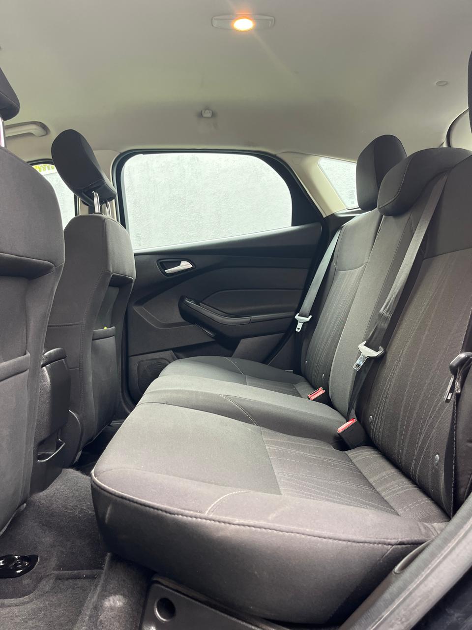 2018 Ford Focus 2.0 SE Power Shift Auto (Km 72.800)