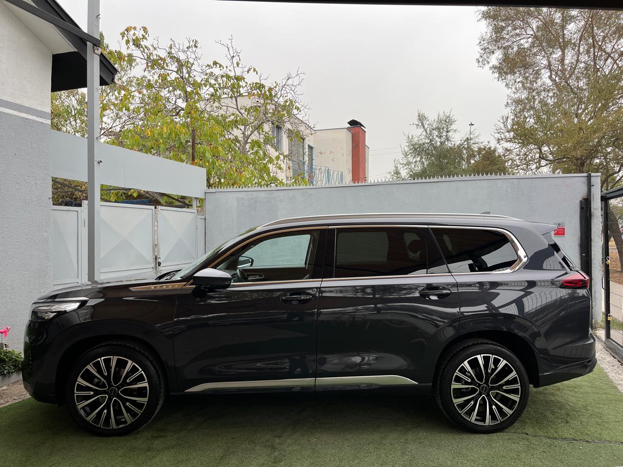 Exeed Vx 2.0T DCT Unlimited 4WD 2023 (25.000 Km)