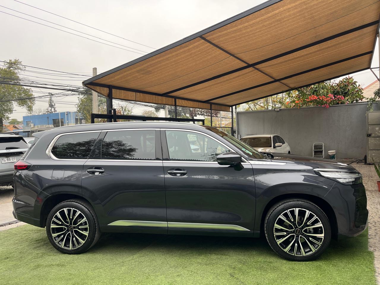 Exeed Vx 2.0T DCT Unlimited 4WD 2023 (25.000 Km)