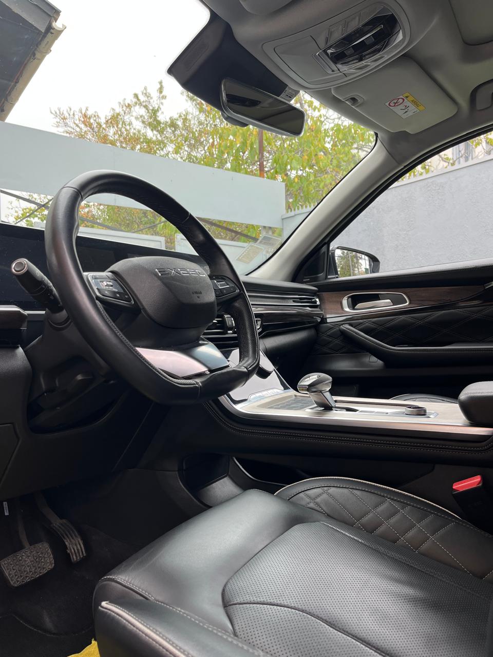 Exeed Vx 2.0T DCT Unlimited 4WD 2023 (25.000 Km)