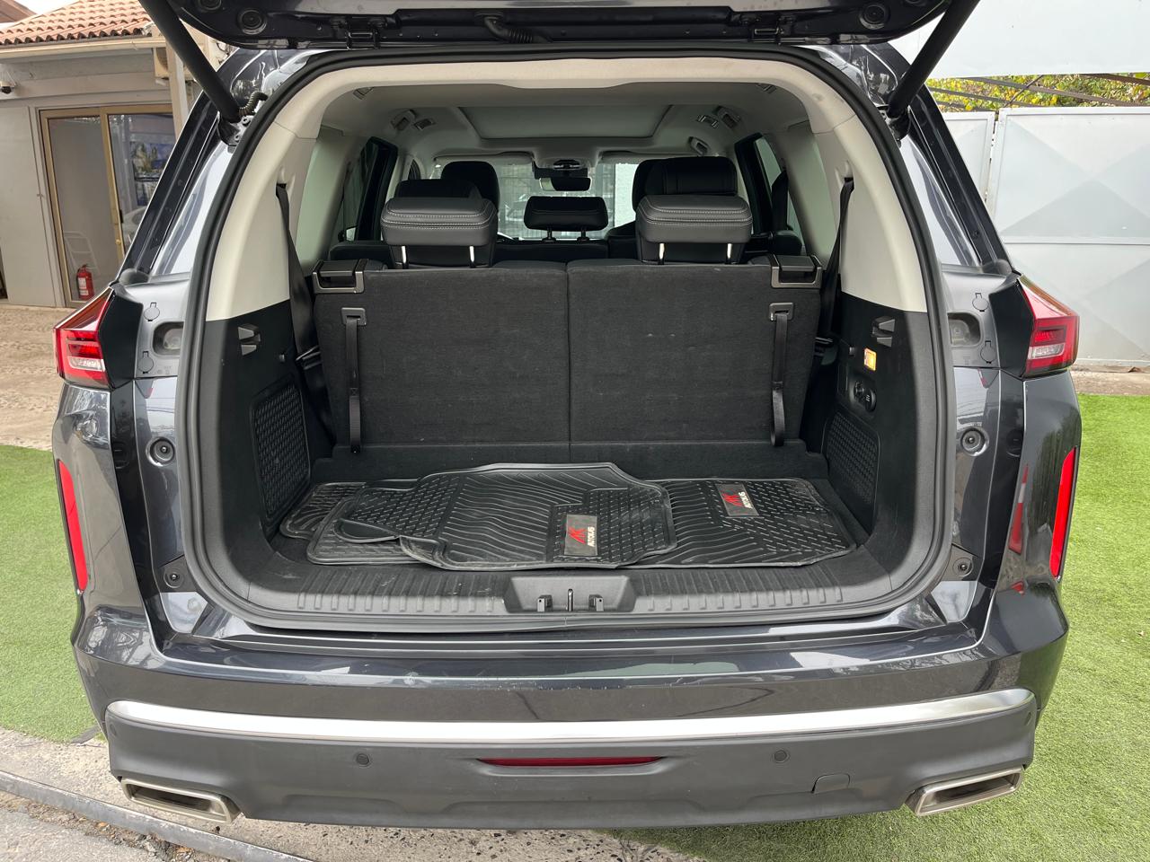 Exeed Vx 2.0T DCT Unlimited 4WD 2023 (25.000 Km)